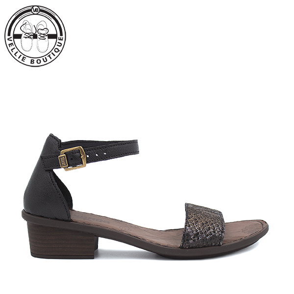 Tsonga Umvikeli (Cayak Black)