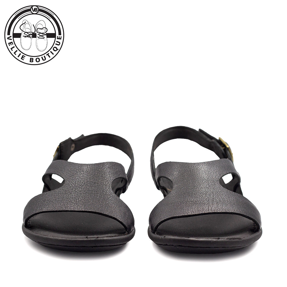 
                  
                    Tsonga Butembo - Cayak Black
                  
                