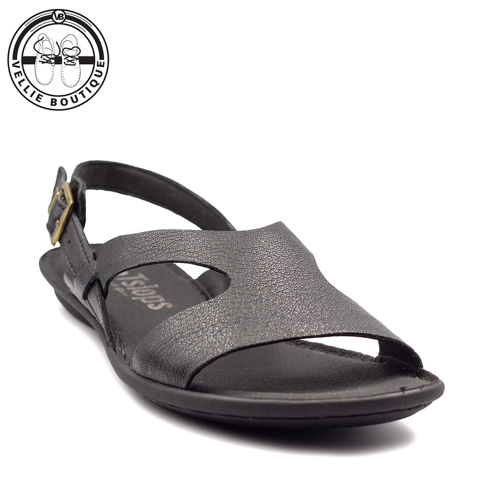 
                  
                    Tsonga Butembo - Cayak Black
                  
                