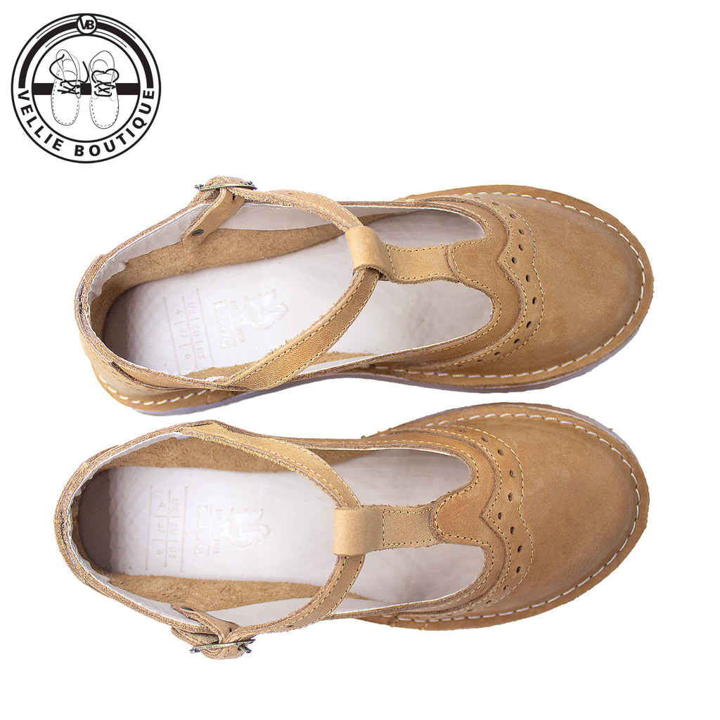 Alice Crazy Horse (Tan)