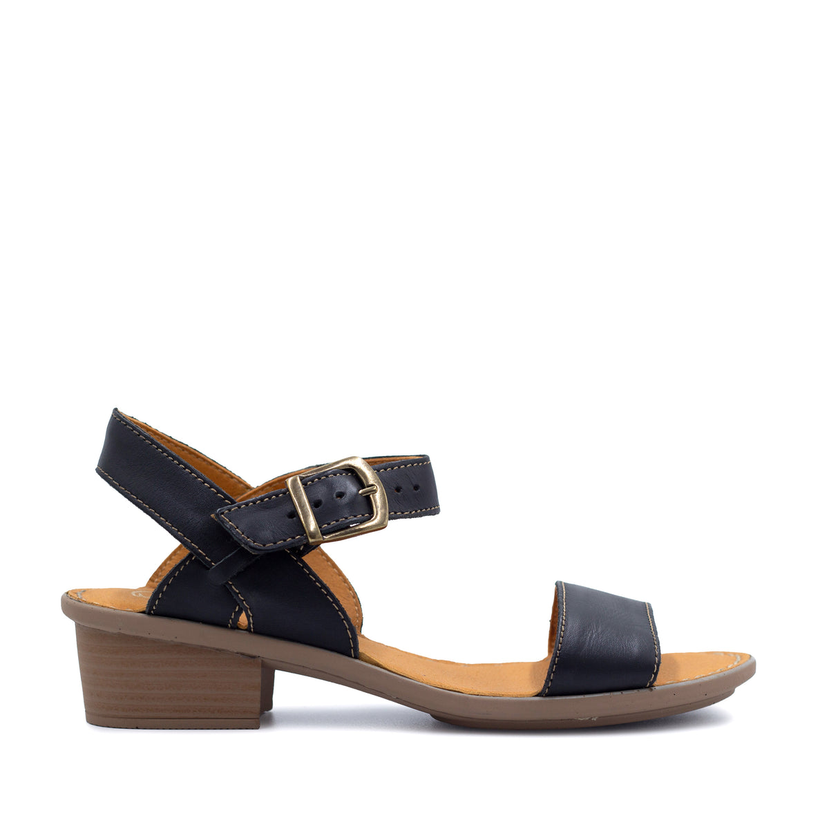 Get ready for sunny days with the Tsonga Kangcono sandal in Black! Stylish and cozy, this sandal boasts a trendy low heel and soft leather, making it the perfect companion for warm-weather adventures. Loved for its blend of fashion and comfort, the Kangcono keeps your summer stylish and easygoing.