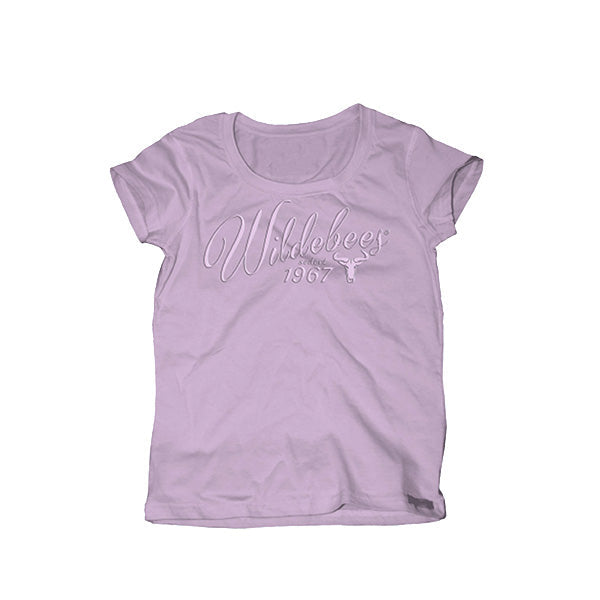 A mouve-colored ladies t-shirt with 'WILDEBEES' embroidered in script on the front.
