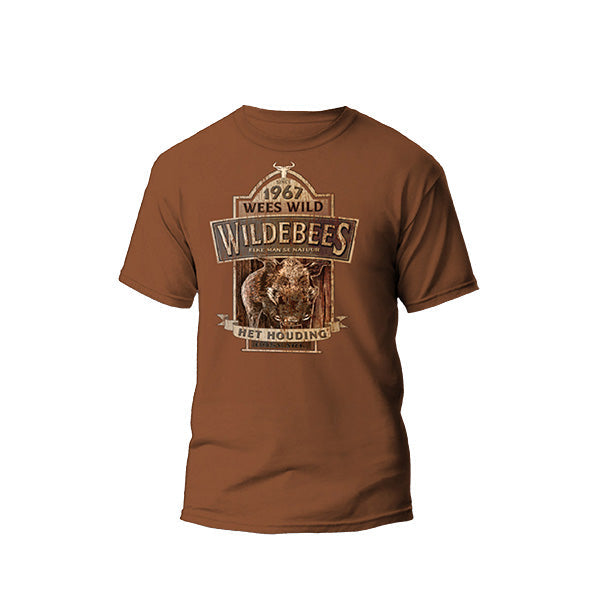 A rust coloured men's t-shirt with 'Het houding' printed on the front, indicating a vintage-style graphic with an illustration of an Warthog.