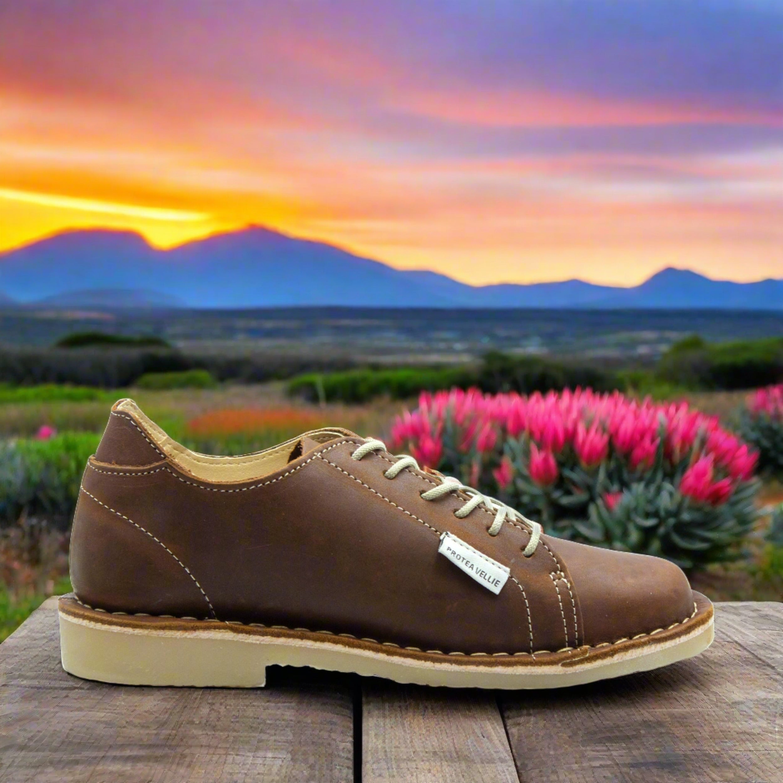 suyama① Protea Suikerbossie (Rust) | Vellie Boutique