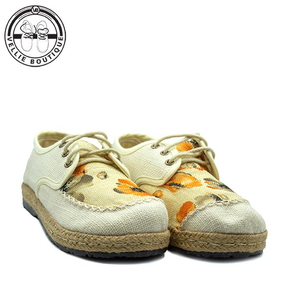 
                  
                    Loslappie Lace-up shoe (Cream floral)
                  
                