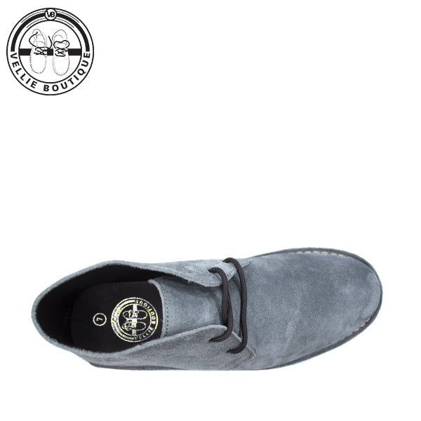 
                  
                    Bosveld Vellie (Grey Suede) [390003]
                  
                